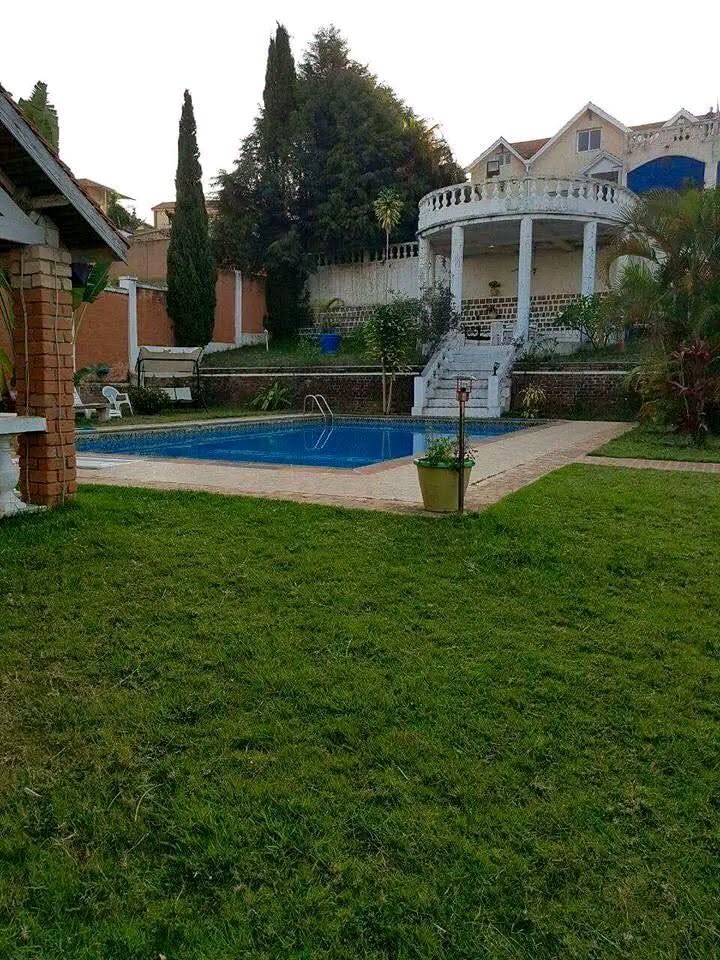 A LOUER,APPARTEMENT AVEC PISCINE au 3EM ETAGE,TYPE T5 🏡A ITAOSY ambohijanamasoandro accès avc garag